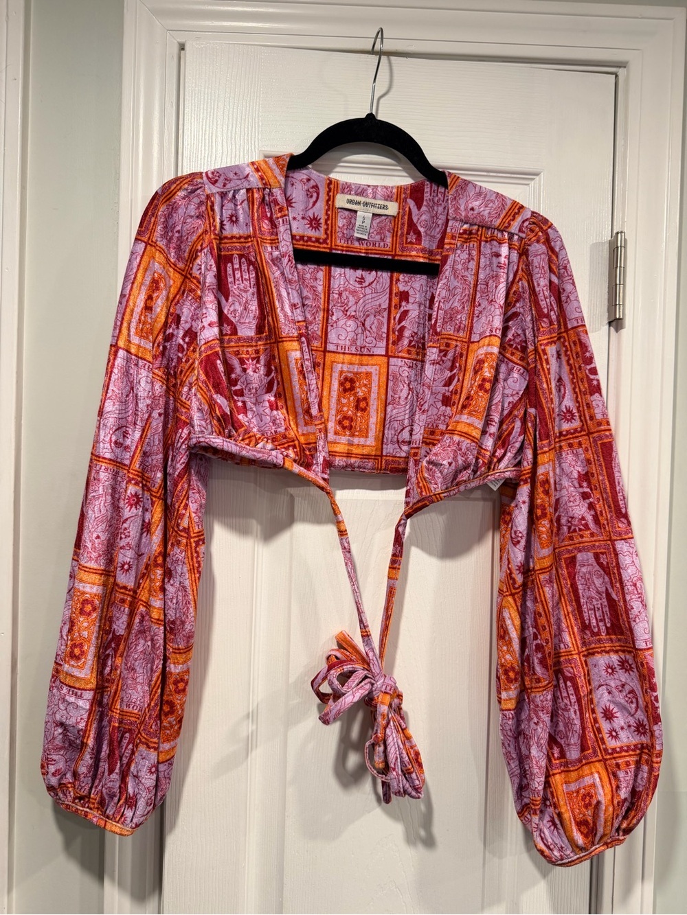 NWOT Urban Outfitters Tarot Print Velvet Tie-Front Crop Top Size S Boho